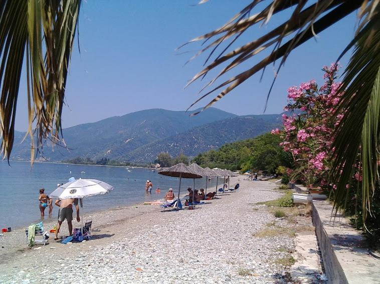 σπίτι στο βουνό αλλά μια ανάσα από τη θάλασσα Ferienhaus Paleochori