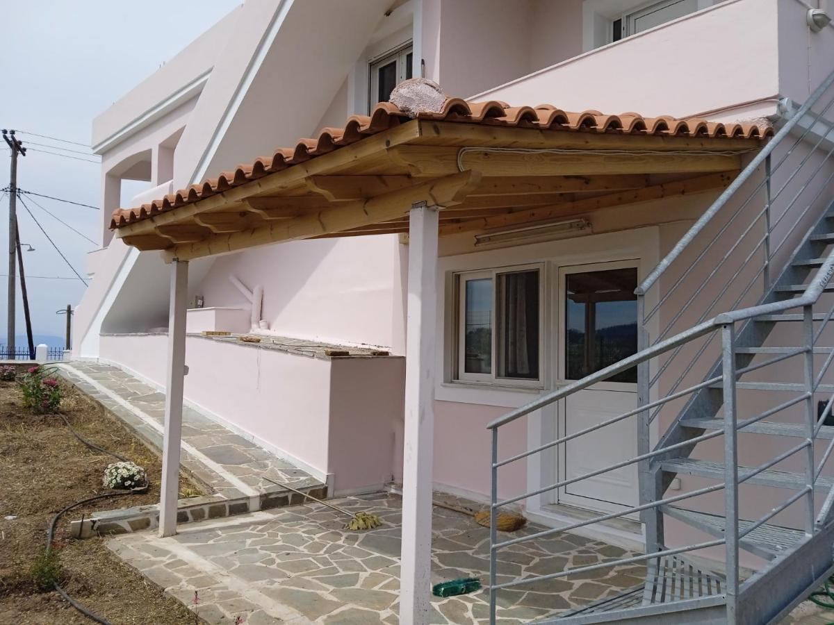 σπίτι στο βουνό αλλά μια ανάσα από τη θάλασσα *