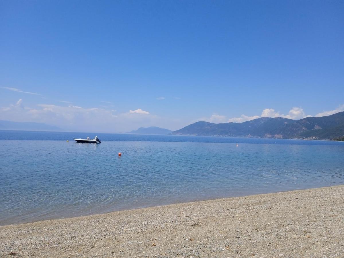 σπίτι στο βουνό αλλά μια ανάσα από τη θάλασσα