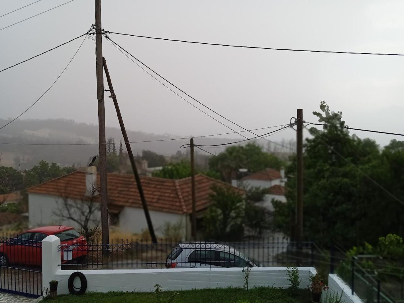 σπίτι στο βουνό αλλά μια ανάσα από τη θάλασσα *